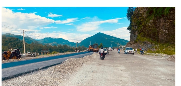 ३ वर्ष बित्दा पनि दुई किलोमिटर सडक नबनेपछि स्थानीय मर्कामा