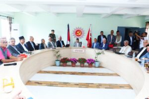 एमाले सचिवालयको निर्णय ७० वर्षे उमेरहद र अध्यक्षको कार्यकाल सीमा हटाउने प्रावधान अनुमोदन
