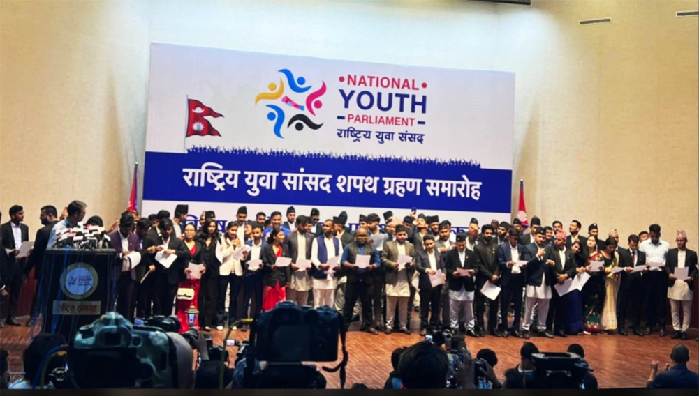 युवा सांसद, उज्यालो नेपाल अभियान, कुलमान घिसिङ, भवानी राणा, ग्लोबल एफ पार्लियामेन्ट, नेपाल युवा संसद, नेतृत्व विकास, युवा राजनीतिज्ञ, दिवाकर अर्याल, सांसद शपथ समारोह, काठमाडौँ समाचार, नेपाली राजनीति,