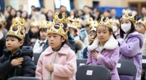 दक्षिण कोरिया जन्मदर, कोरियामा बच्चा जन्म, South Korea fertility, जन्मदर वृद्धि २०२५, जनसंख्या घट्ने खतरा, कोरियाली जनसंख्या संकट, कोरियामा विवाह दर, प्रजनन दर कोरिया