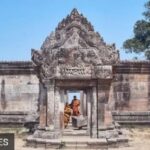 थाई-क्याम्बोडिया सीमा विवाद, प्रेह विहेयर शिव मन्दिर, थाईल्यान्ड क्याम्बोडिया द्वन्द्व, क्याम्बोडिया थाई झडप, थाई एफ-१६ आक्रमण, शिव मन्दिरमा क्षति, थाई-क्याम्बोडिया सैन्य तनाव, यूनेस्को विश्व सम्पदा स्थल, क्याम्बोडिया थाई सीमा संघर्ष, प्राचीन हिन्दू मन्दिर विवाद, अन्तर्राष्ट्रिय अदालत मन्दिर विवाद, थाई सेनाको आक्रमण, क्याम्बोडिया युद्धविराम प्रस्ताव, सीमा विवाद २०२५, शिव मन्दिरको इतिहास, क्याम्बोडिया थाई सम्बन्ध, दक्षिण एसियाली सीमा विवाद, एफ-१६ बम आक्रमण, ऐतिहासिक सम्पदा द्वन्द्व, शिव मन्दिर रक्षा, कूटनीतिक तनाव, ASEAN संकट