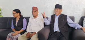 पुष्पकमल दाहाल, प्रचण्ड, माओवादी केन्द्र, सरकारमा जाने योजना छैन, चितवन समाचार, गौतमबुद्ध अन्तर्राष्ट्रिय क्रिकेट रंगशाला, नेपाली राजनीति

