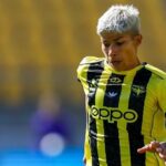 सावित्रा भण्डारी, साम्बा, Wellington Phoenix, Canberra United, A-League Women, साम्बाको डेब्यु, वेलिंगटन बराबरी, Nepali football news, महिला फुटबल, हाम्रो खेलकुद