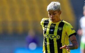 सावित्रा भण्डारी, साम्बा, Wellington Phoenix, Canberra United, A-League Women, साम्बाको डेब्यु, वेलिंगटन बराबरी, Nepali football news, महिला फुटबल, हाम्रो खेलकुद
