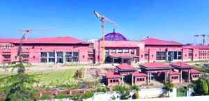 संसद् भवन, सिंहदरबार, नयाँ भवन अपूरो, संसद् बैठक समस्या, भवन निर्माण ढिलाइ, प्रतिनिधिसभा निर्वाचन, निर्माण कम्पनी, इन्टेरियर काम ढिलाइ, सरकारी निर्णय ढिलाइ, संसद् वैकल्पिक हल, निर्माण म्याद, भवन जलेको,