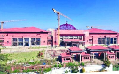 संसद् भवन, सिंहदरबार, नयाँ भवन अपूरो, संसद् बैठक समस्या, भवन निर्माण ढिलाइ, प्रतिनिधिसभा निर्वाचन, निर्माण कम्पनी, इन्टेरियर काम ढिलाइ, सरकारी निर्णय ढिलाइ, संसद् वैकल्पिक हल, निर्माण म्याद, भवन जलेको,