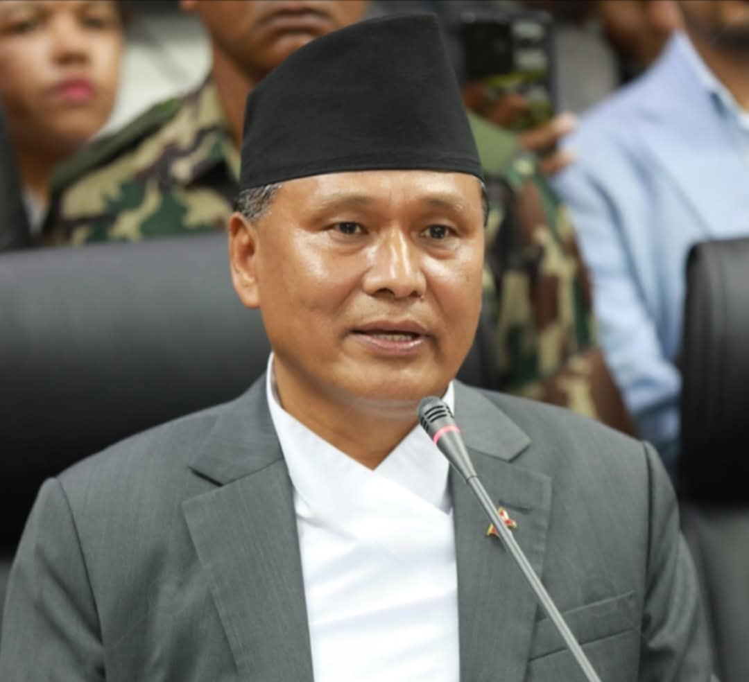 कुलमान घिसिङ, उज्यालो नेपाल पार्टी, बल्ब चिन्ह, नयाँ राजनीतिक दल, विवेकशील साझा, जेन–जी आन्दोलन, वैकल्पिक राजनीति, नेपाली राजनीति २०८२, चुनाव २०८२, रवि लामिछाने, सुमना श्रेष्ठ, रास्वपा, नेपाल विद्युत प्राधिकरण