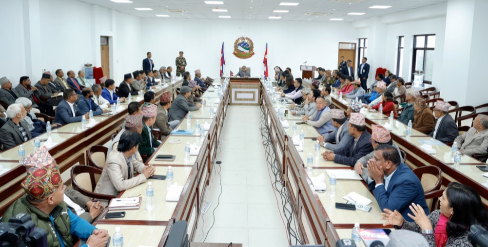 सर्वदलीय बैठक, सुशीला कार्की, निर्वाचन 2082, चुनाव बहिष्कार, जेन–जी आन्दोलन, सिमरा झडप, राजनीतिक दल, निर्वाचन सुरक्षा, नेपाल राजनीति, सरकार चेतावनी, चुनाव तयारी, प्रधानमन्त्री कार्की, प्रतिनिधिसभा निर्वाचन, सुरक्षा चुनौती